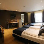 Hotel De L'univers