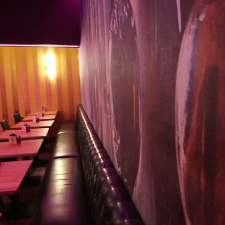 De L'univers Hotel 3*