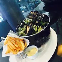 Hotel De L'univers 2*