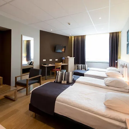 De L'univers Hotel