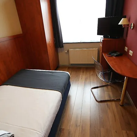 Hotel De L'univers