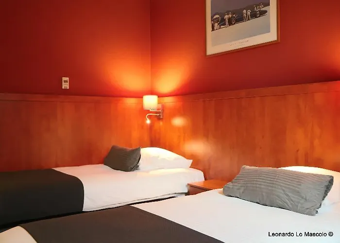 Hotel De L'univers 3*